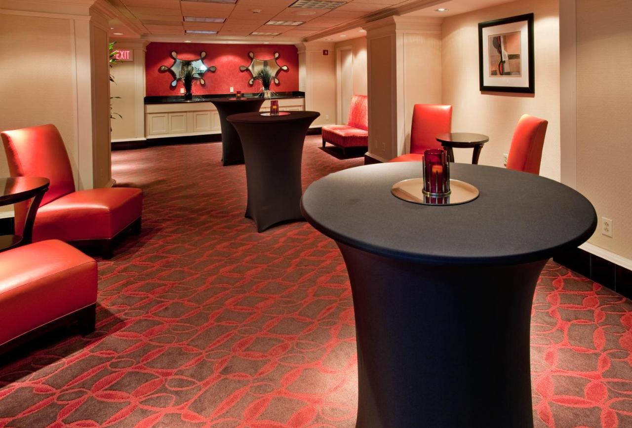 Holiday Inn Kansas City Downtown Aladdin エクステリア 写真